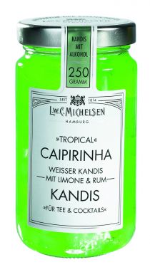 Kandiszucker in Caipirinhalikör-Zubereitung und Rum