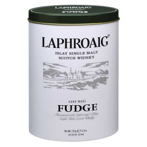 Cremiges Butterkaramell mit einem Schuss Laphroaig Whisky verfeinert.