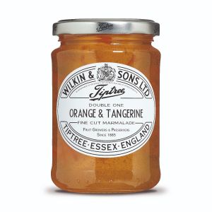 Eine klare, süße Marmelade! Orangen und Mandarine sorgen für einen würzigen Geschmack.